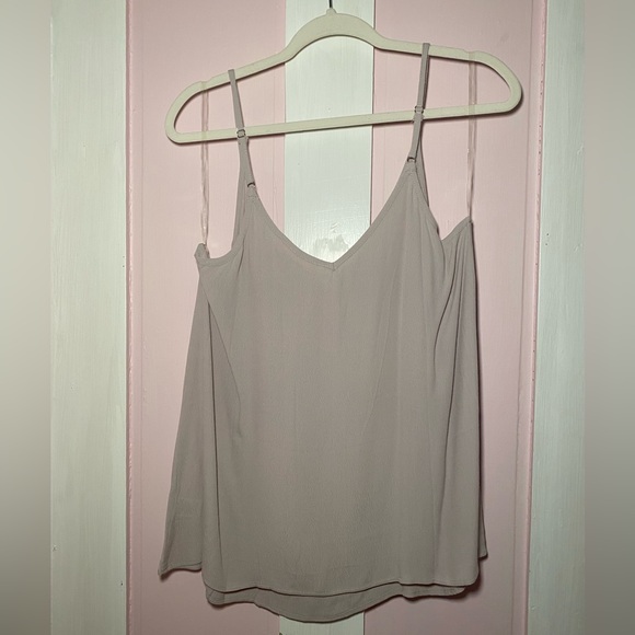 Entro Double V-Neck Tank - Picture 2 of 11